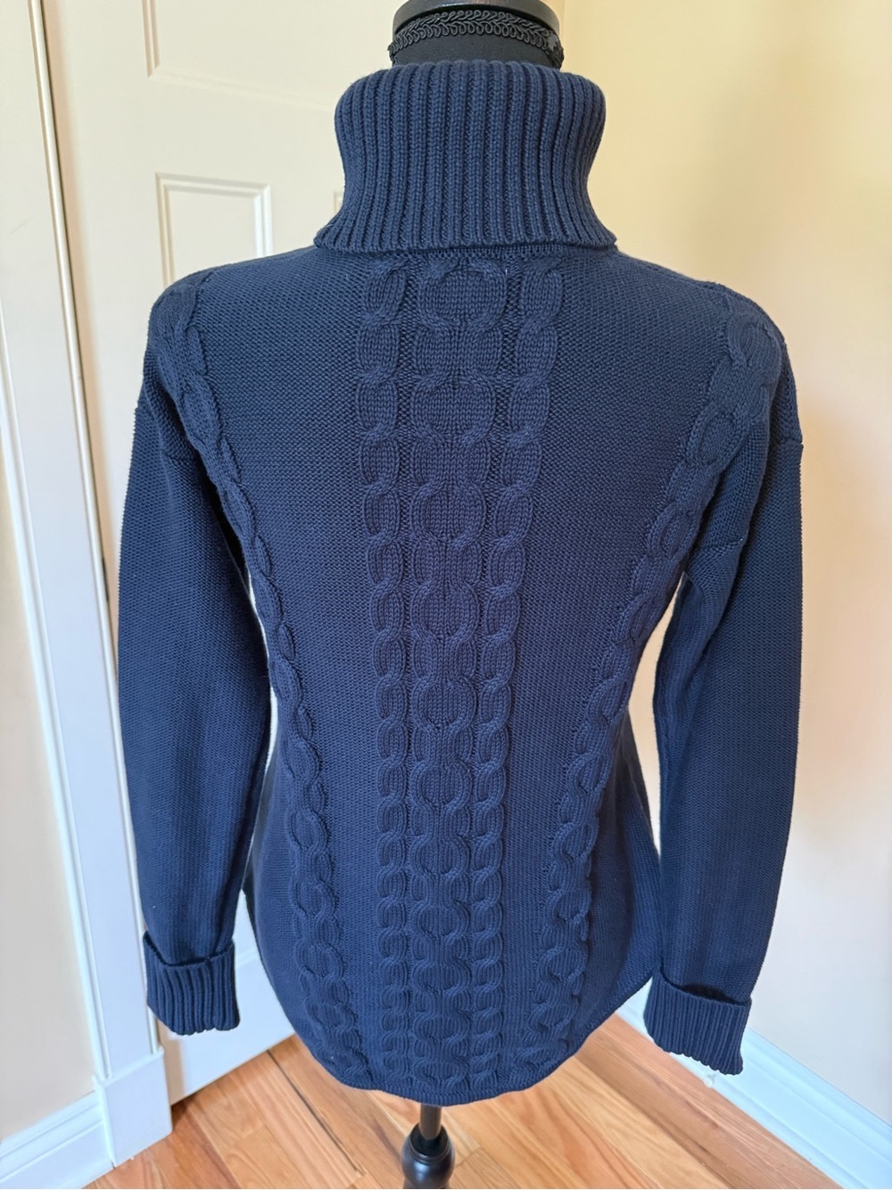 LL Bean Sweater Fisherman Cable Knit Turtleneck Pullover Navy Women’s Size XS - Picture 4 of 13